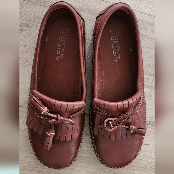 Dexter Women's Size 6M Brown Leather Comfort Loafer Shoes‎ with Tassels - Picture 2 of 9